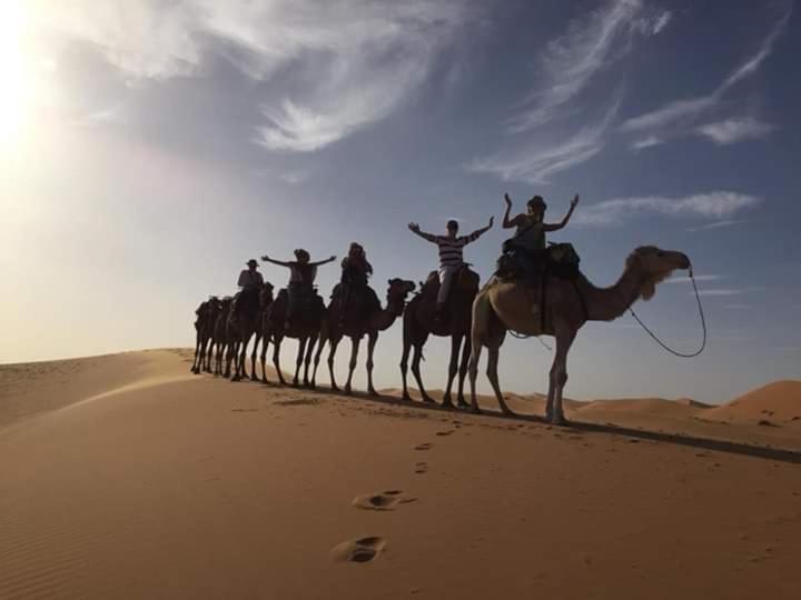 ホテル Maison Bedouin メルズーガ エクステリア 写真