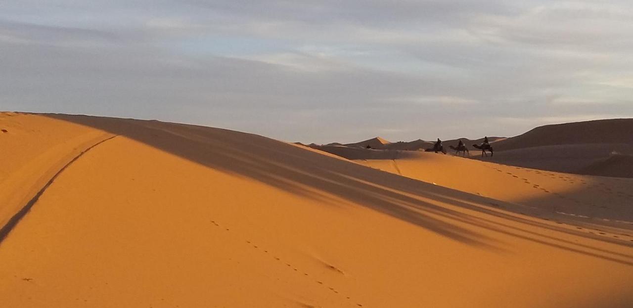 ホテル Maison Bedouin メルズーガ エクステリア 写真