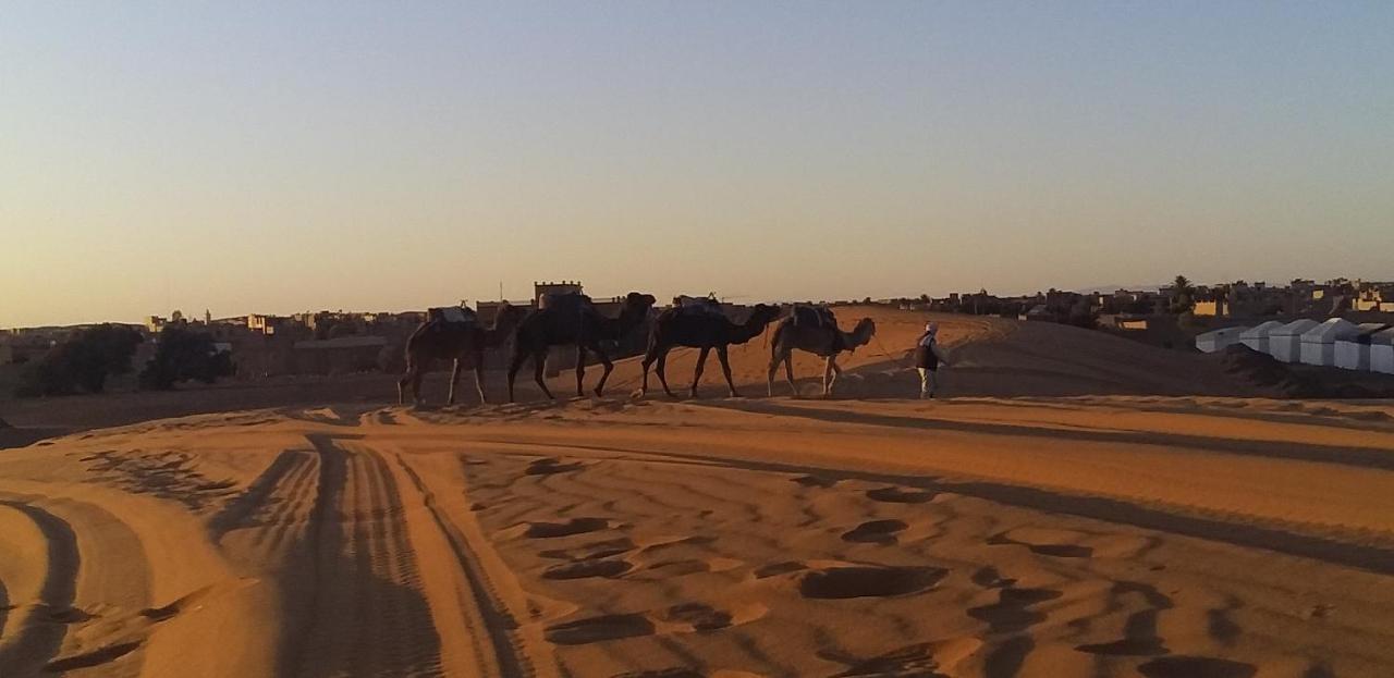 ホテル Maison Bedouin メルズーガ エクステリア 写真